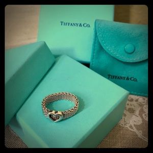 Tiffany & Co. sterling silver heart chainlink ring